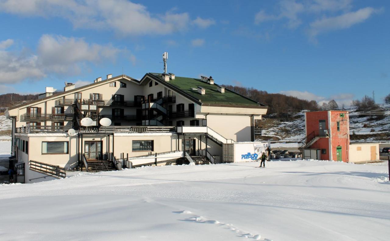 Hotel Pizzalto Roccaraso Exterior photo